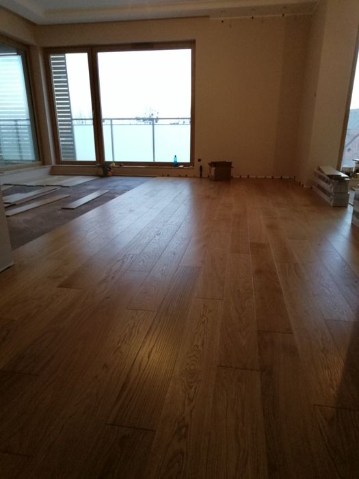 Renowacja podłóg parkietów schodów drewnianych.Cyklinowanie Wolne term