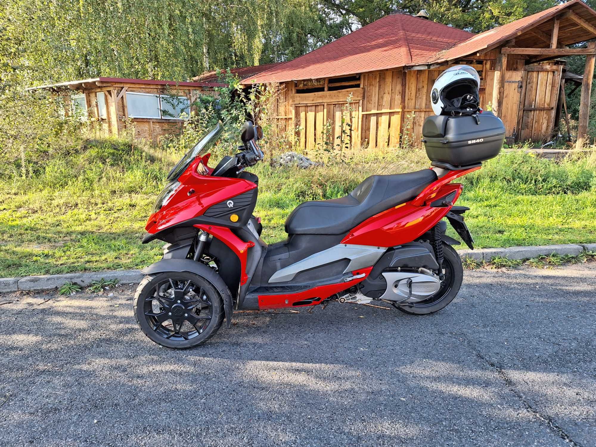 Motocykl trójkołowy Quadro QV3