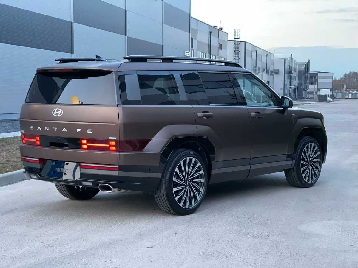 Hyundai Santa FE SEL 2024 року