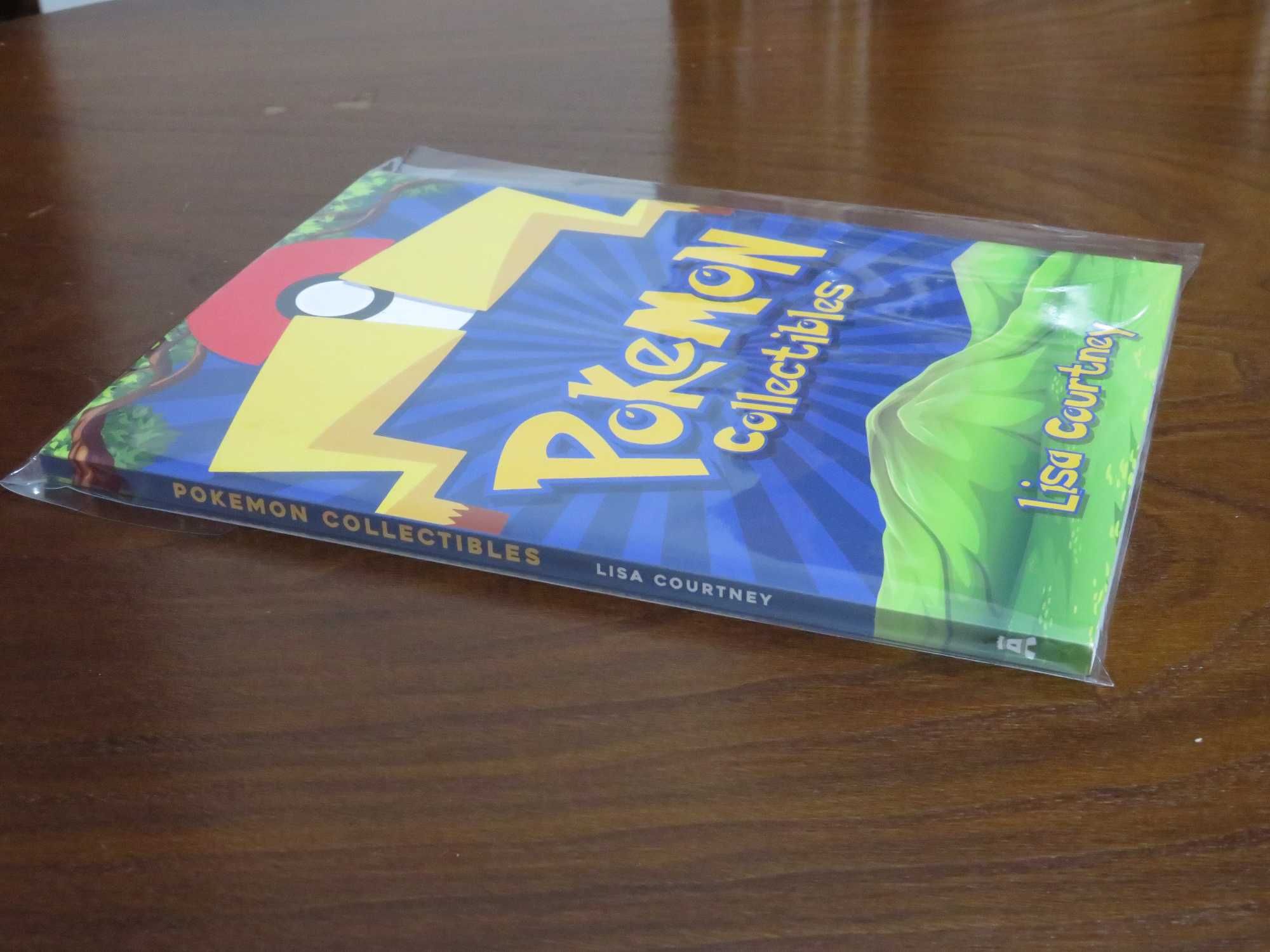 Livro para coleccionadores de artigos antigos Pokemon + Oferta Escova