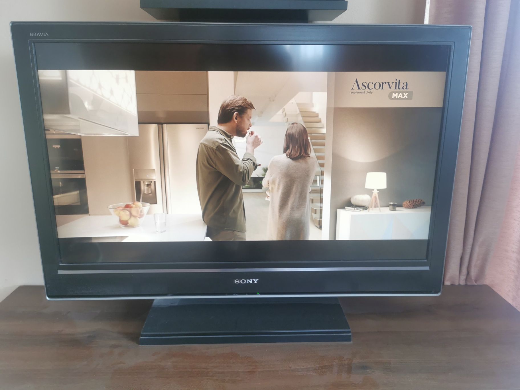 Telewizor LCD 32 Sony Bravia Plus DVB-T2  H265 nowy system nadawania