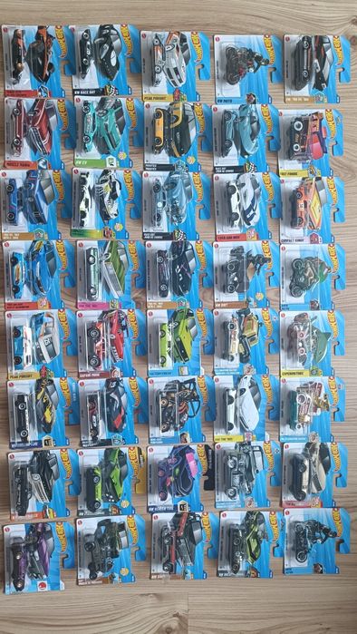 Hot Wheels 40 szt wyprzedaż kolekcji