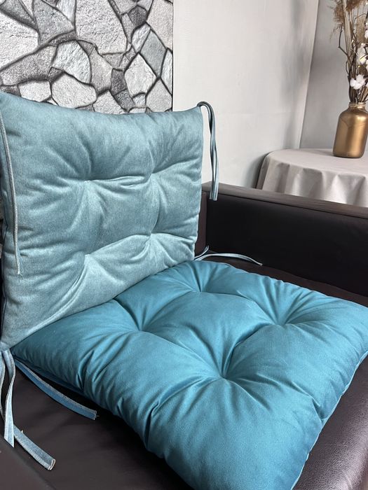 Матраси подушки сідушки чохли на стільці крісла поролон під подарунок