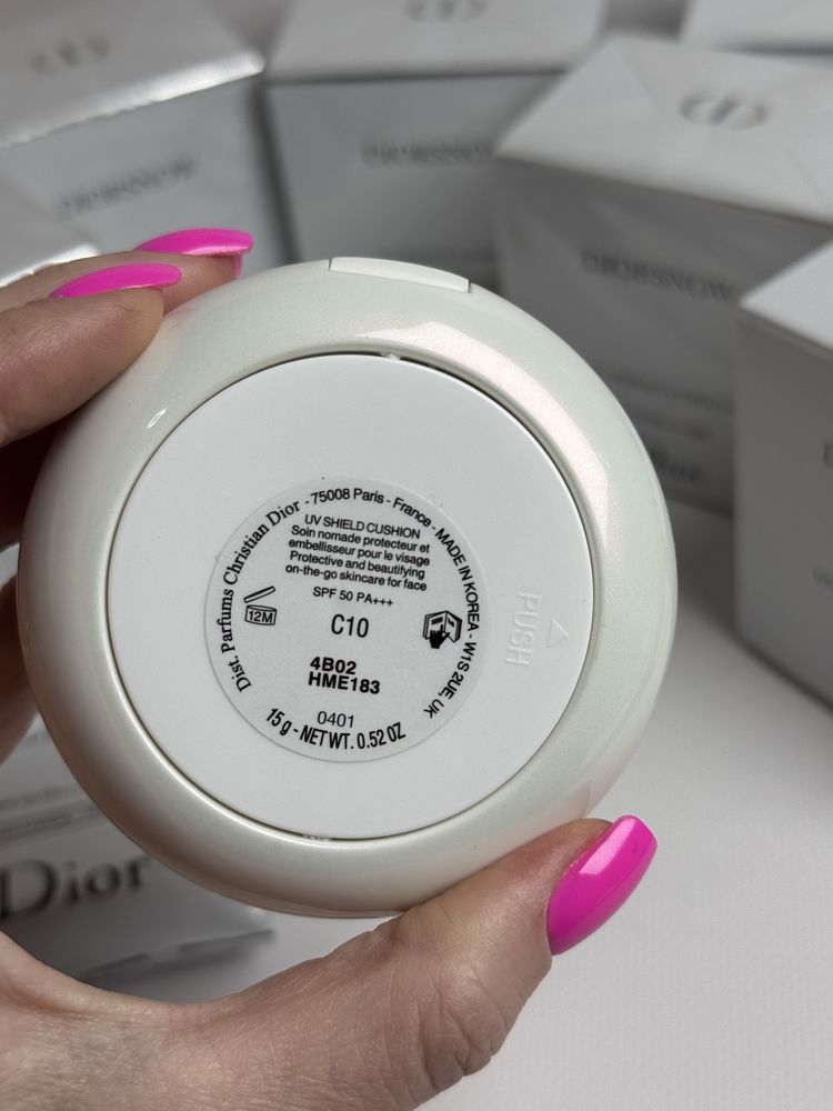 Кушон Dior тональний зі змінним блоком  Diorsnow C10