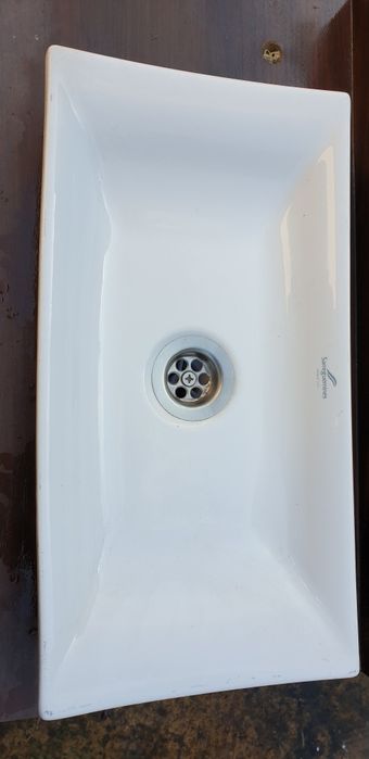 Umywalka  mała nablatowa 21x 40 cm  wysokość 5 cm