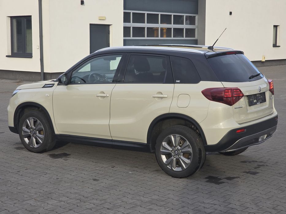 Suzuki Vitara Premium/Navi/Ledy/GrzaneFotele/Klimatronik/Tempomat/Kamera