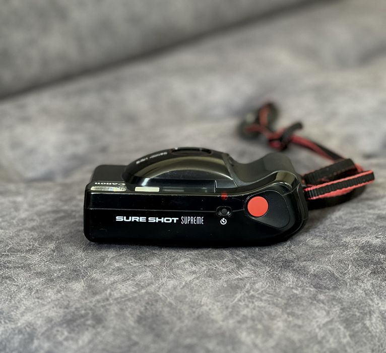 Продам фотоапарат Canon Sure shot Supreme