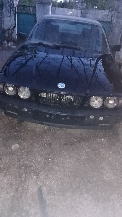 Продаю БМВ е34  1992р.