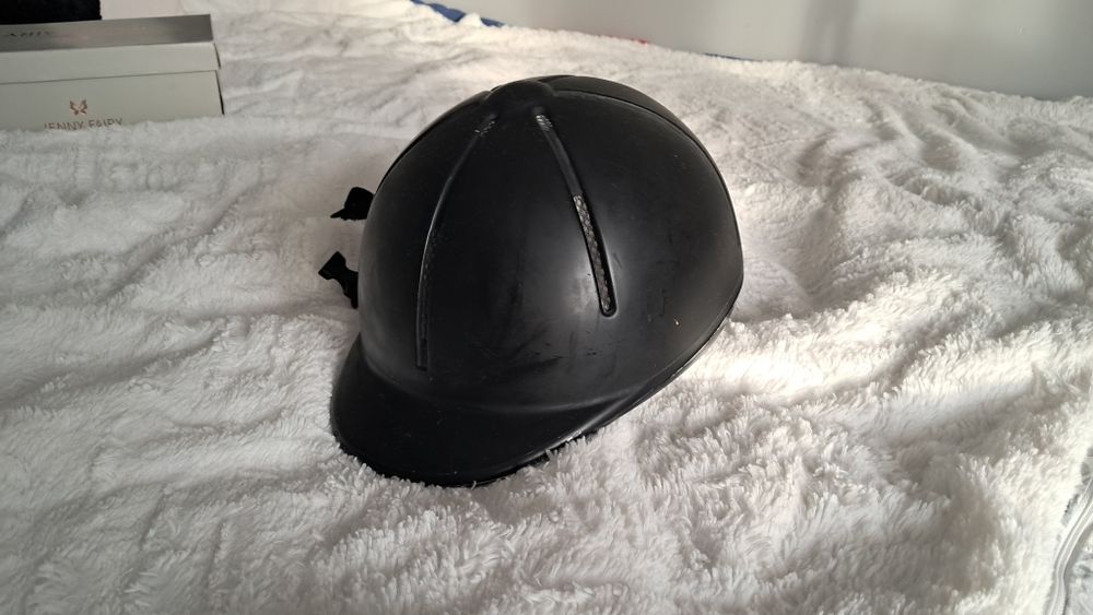 Kask toczek jeździecki na konie do jazdy konnej