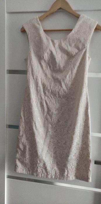 Piękna sukienka komunia ślub wesele chrzest 36/38