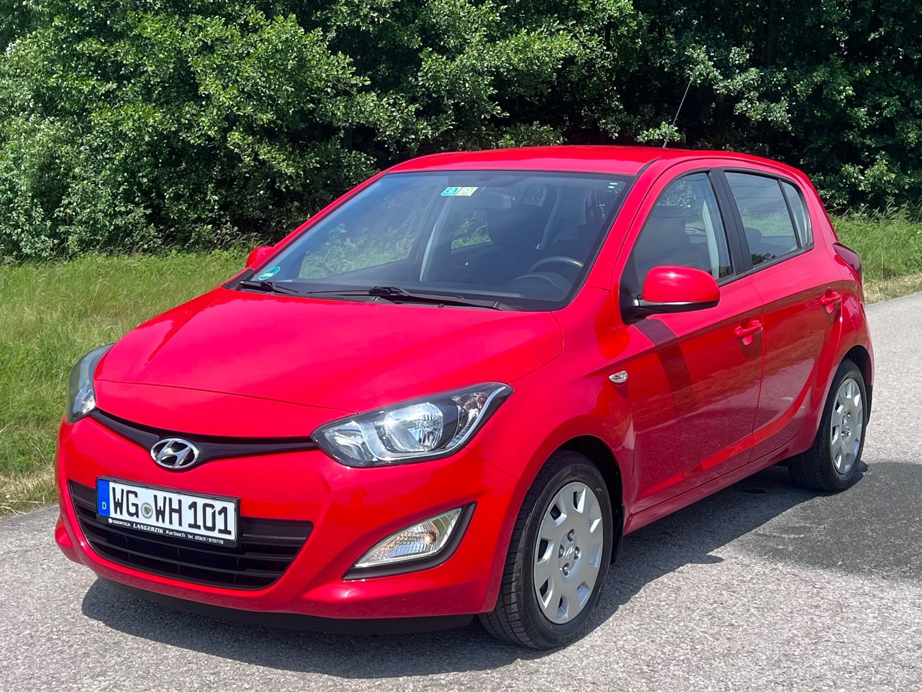 Hyundai i20 Piękny_FabrycznyStan_Dobrze_Wyposażony_PodgrzewaneFotele_PełnySerwis