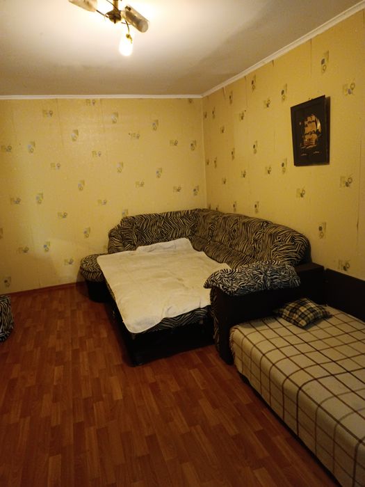 Таврический.почасово-посуточно квартиры