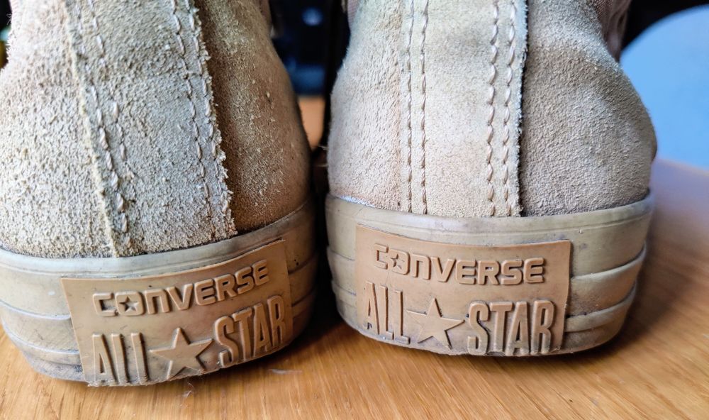 Converse All Star – wysokie, beżowe, klasyczny styl