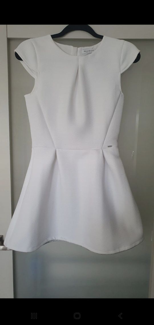 Biała sukienka Reserved 158 detale na komunię bdb