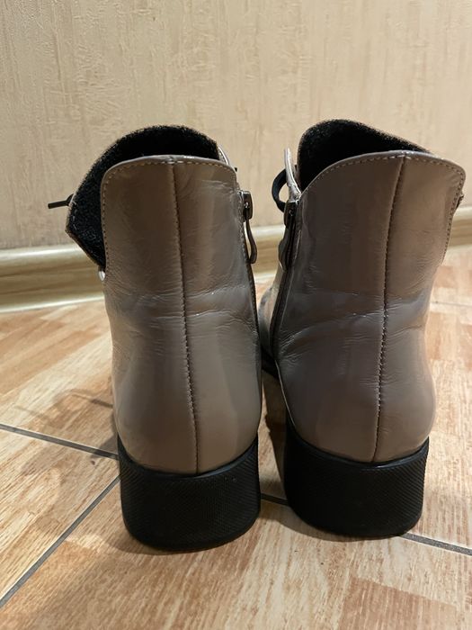 Черевики жіночі, полуботки 40 розмір