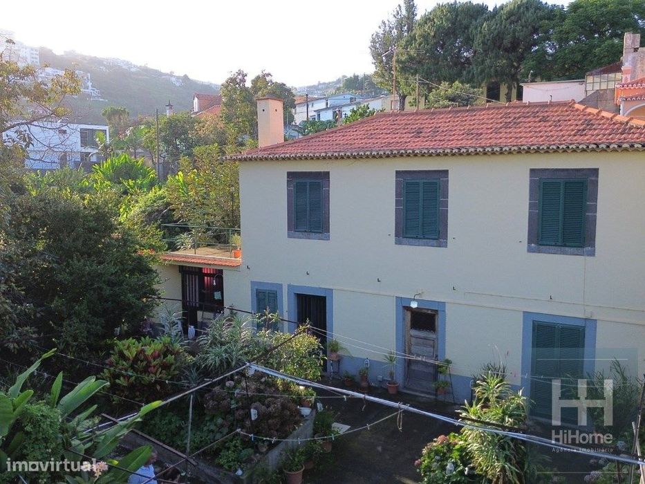 Terreno no Caminho de Santo António