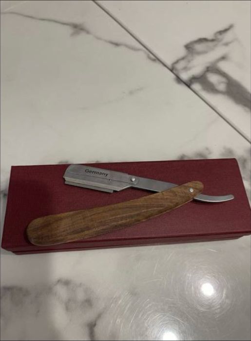 Опасная бритва новая