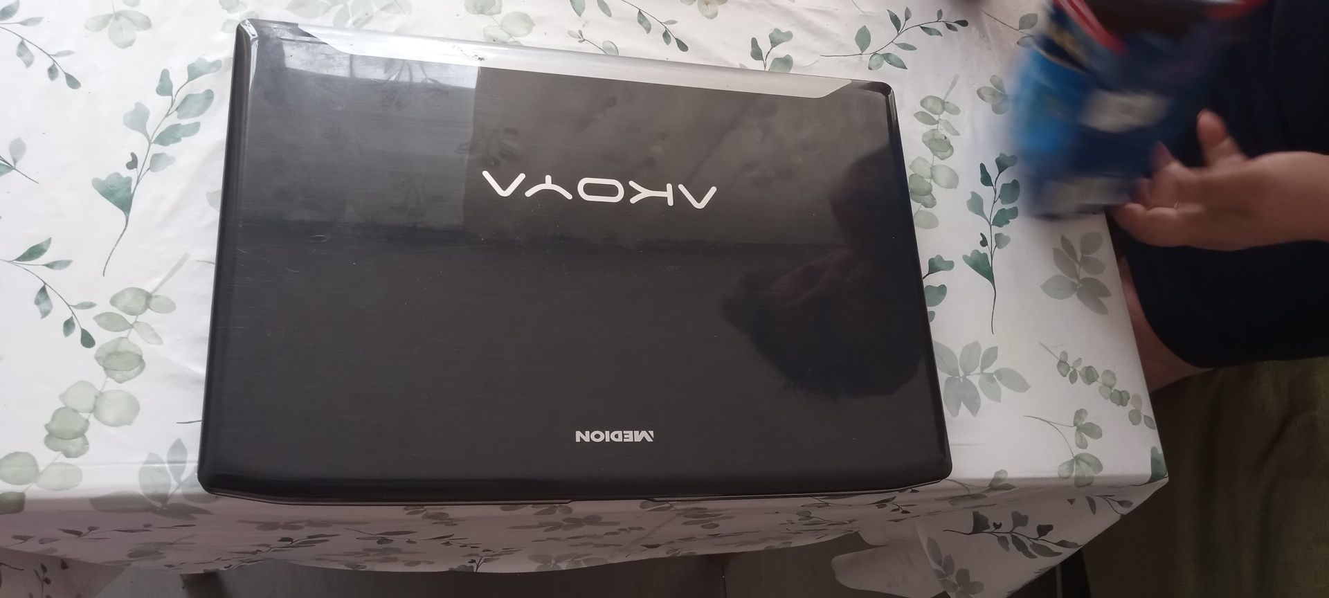 Laptop Medion Akoya na części