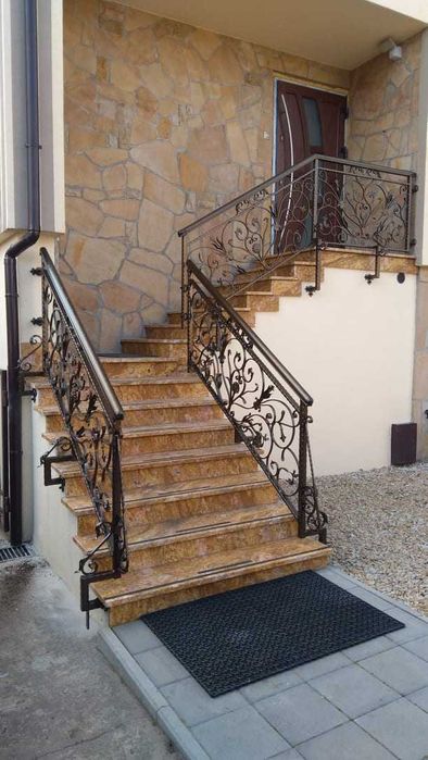 Bramy, ogrodzenia, balustrady