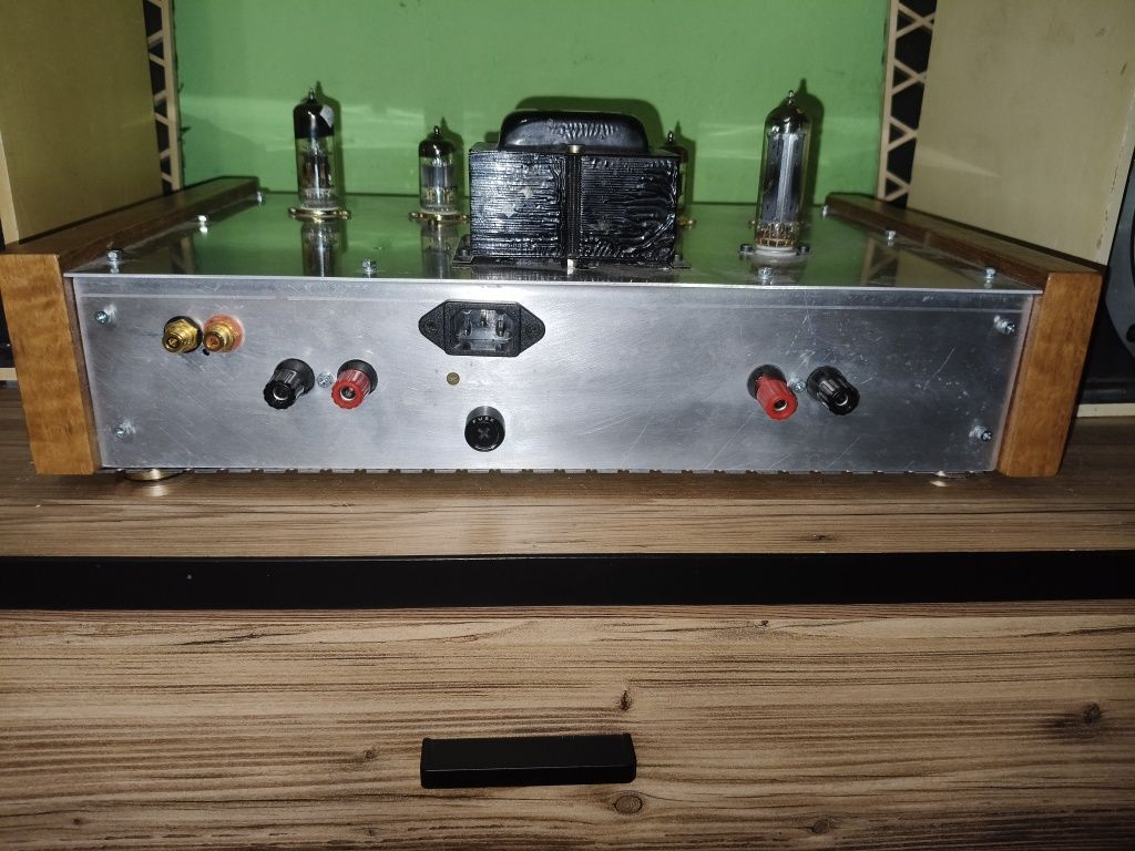 Wzmacniacz lampowy 6n1p/6n6p push pull