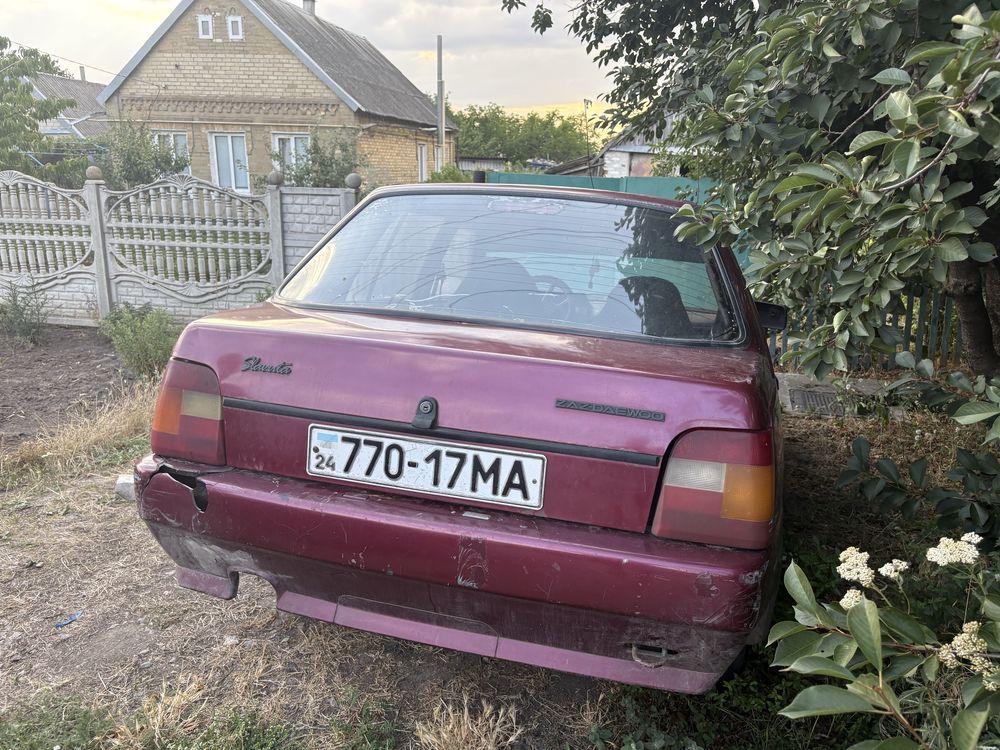Заз 1103  1.2 бензин  БЕЗ ТОРГА