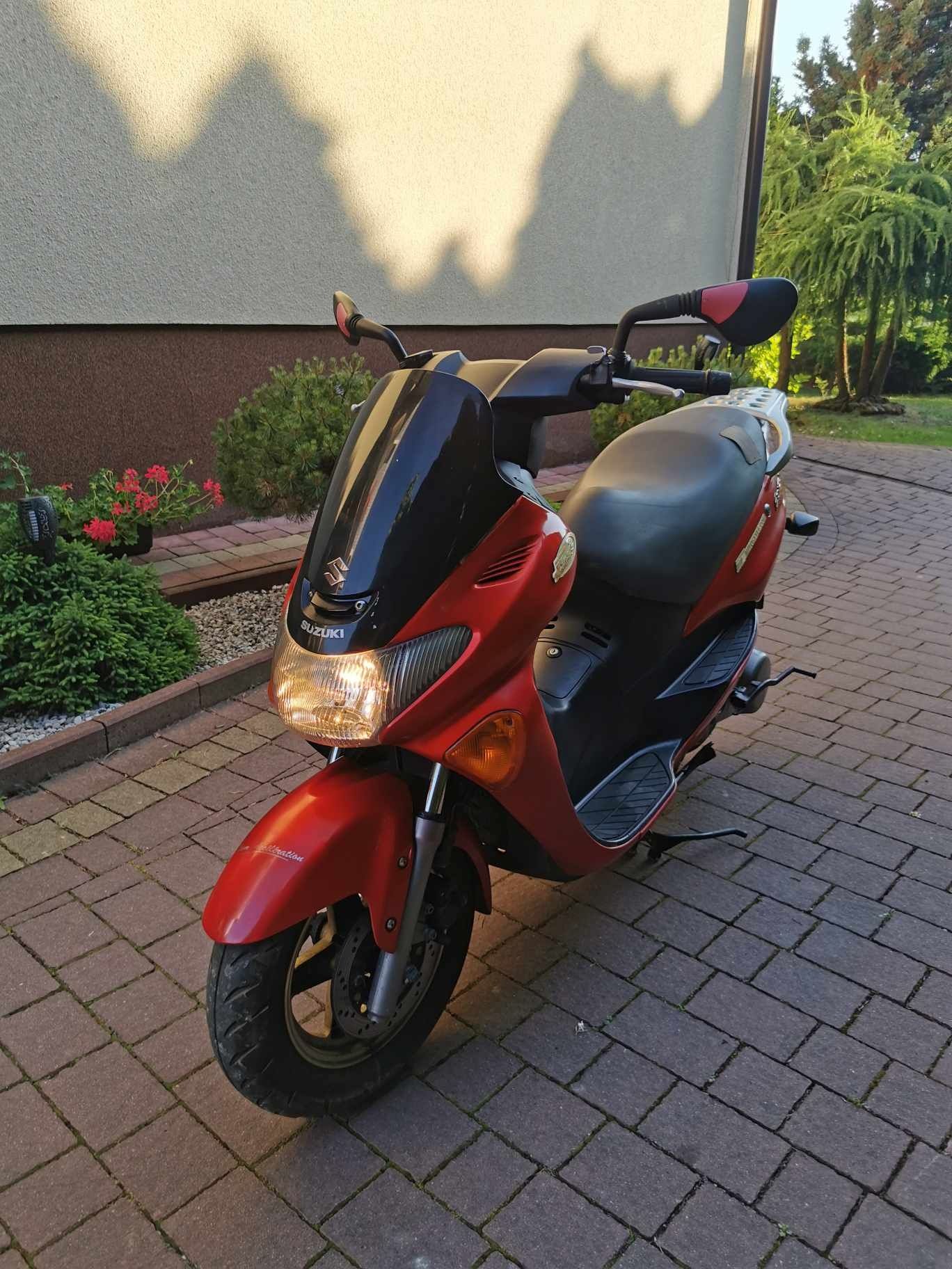 Skuter suzuki 125 epicuro zarejestrowany na kategorie B transport
