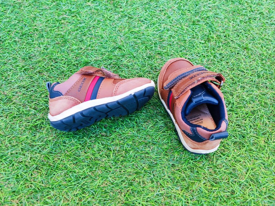 Sapatilhas GEOX - Tam 21