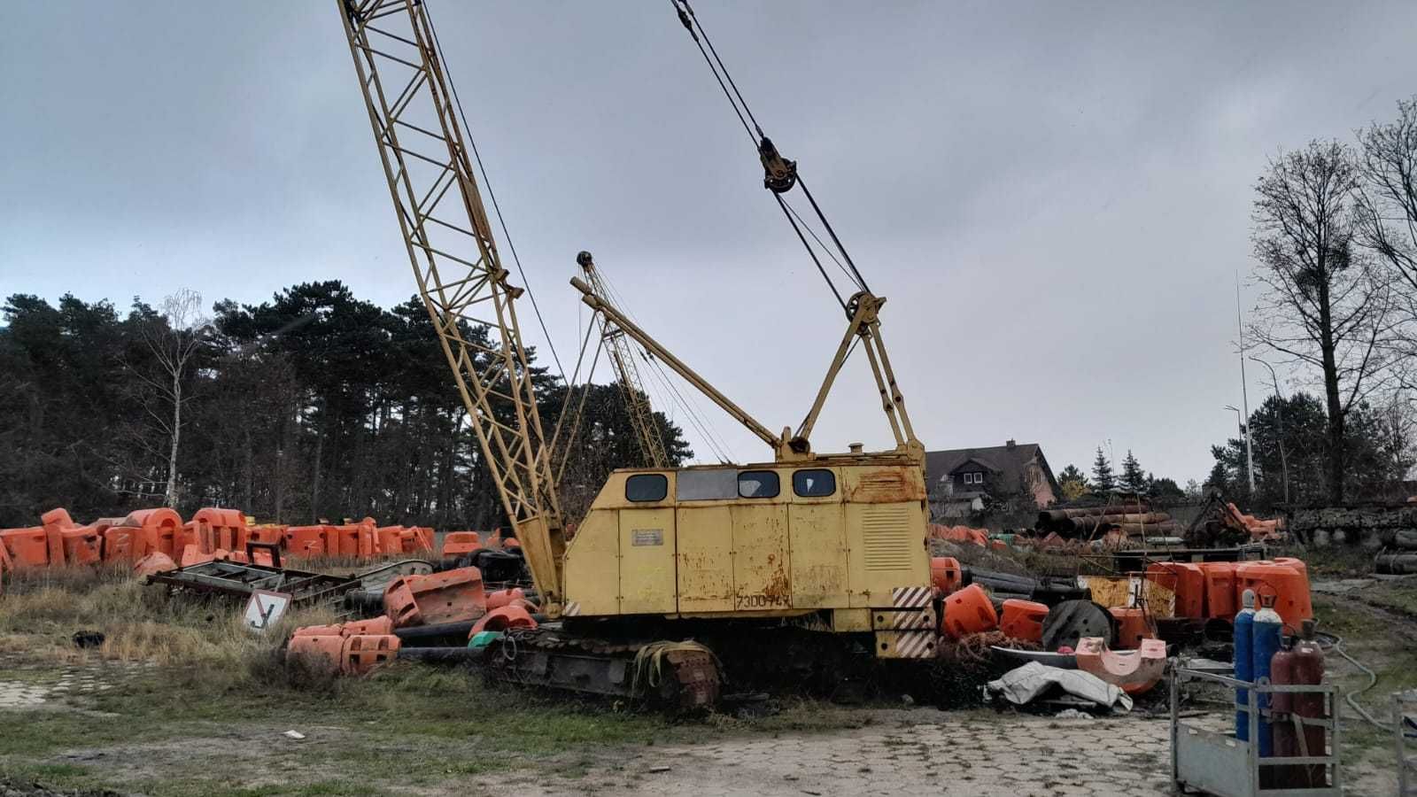 Koparka linowa / dźwig gąsienicowy Takraf RDK 300-1