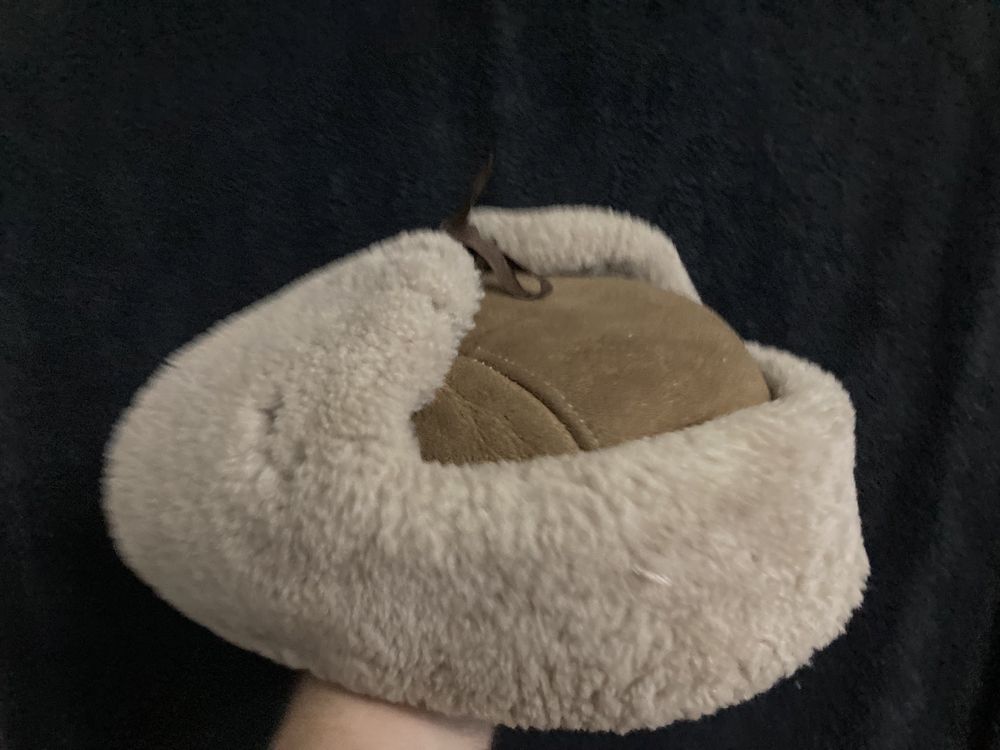 Czapka skórzana uszatka bomber z prl rozmiar 55