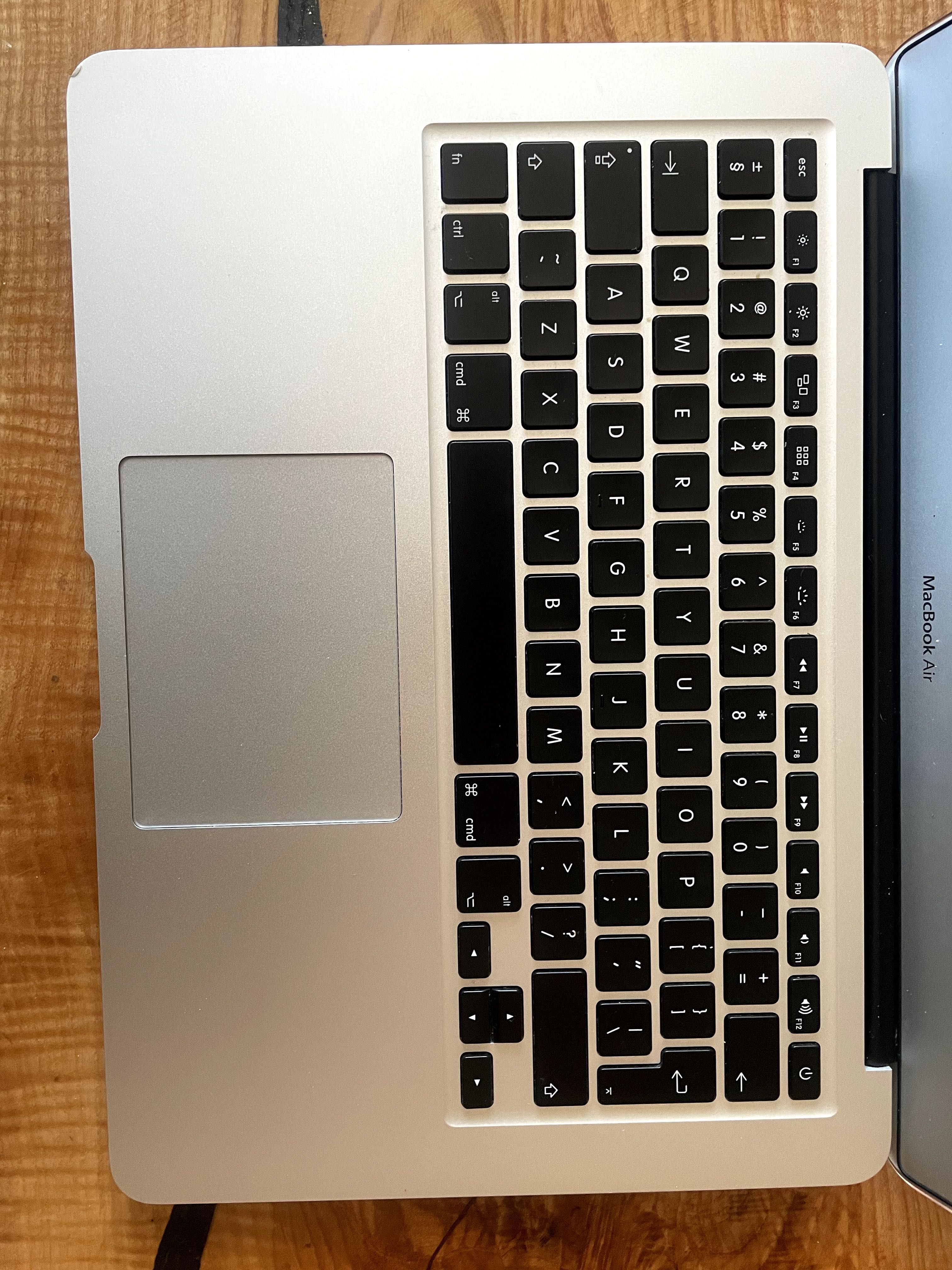 MacBook Air 13” (Early 2015) | i5 | 8GB RAM | 128GB SSD | Okazja!
