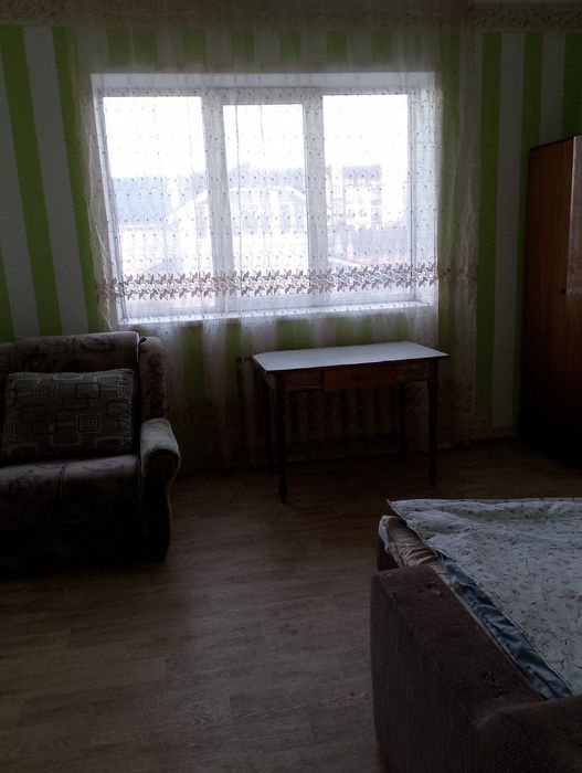 Здаю кімнату в приватному будинку