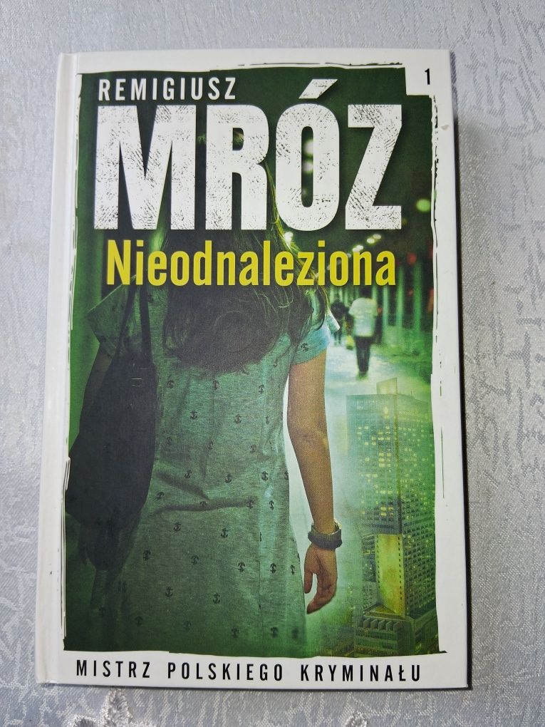 Nieodnaleziona-Remigiusz Mróz