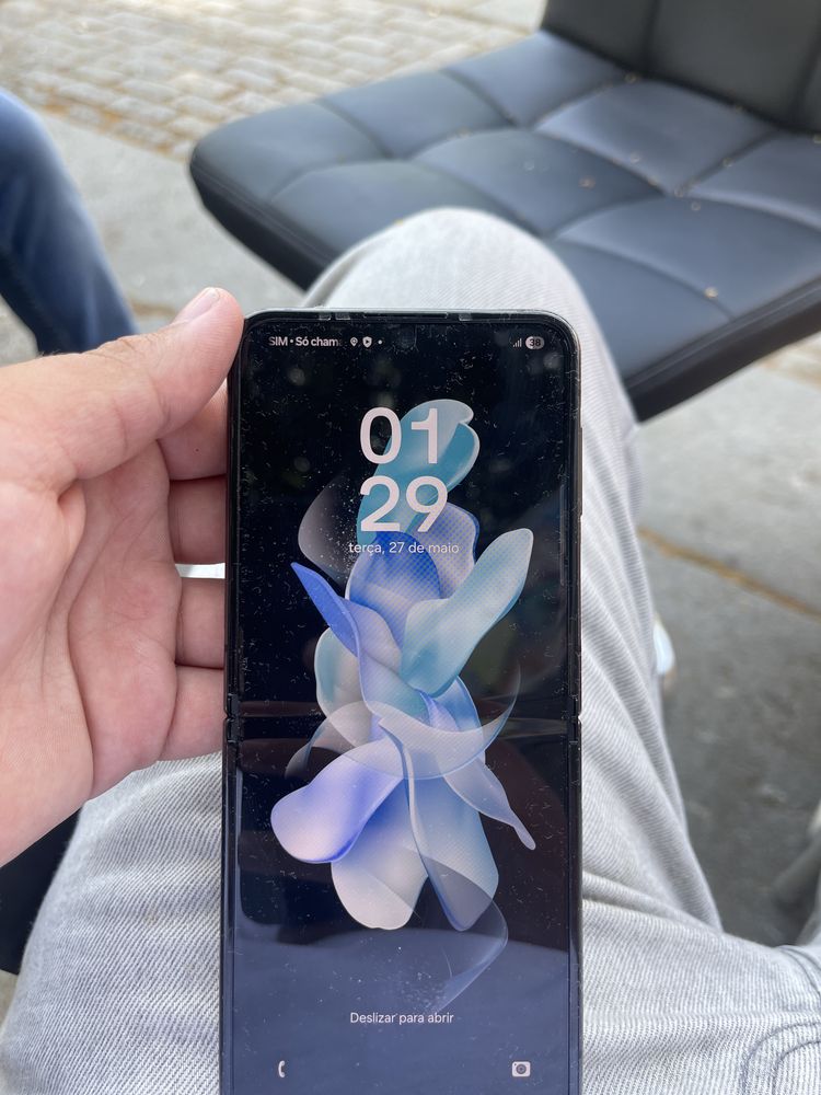 Samsung  z flip 4 2022 5g 128gb
