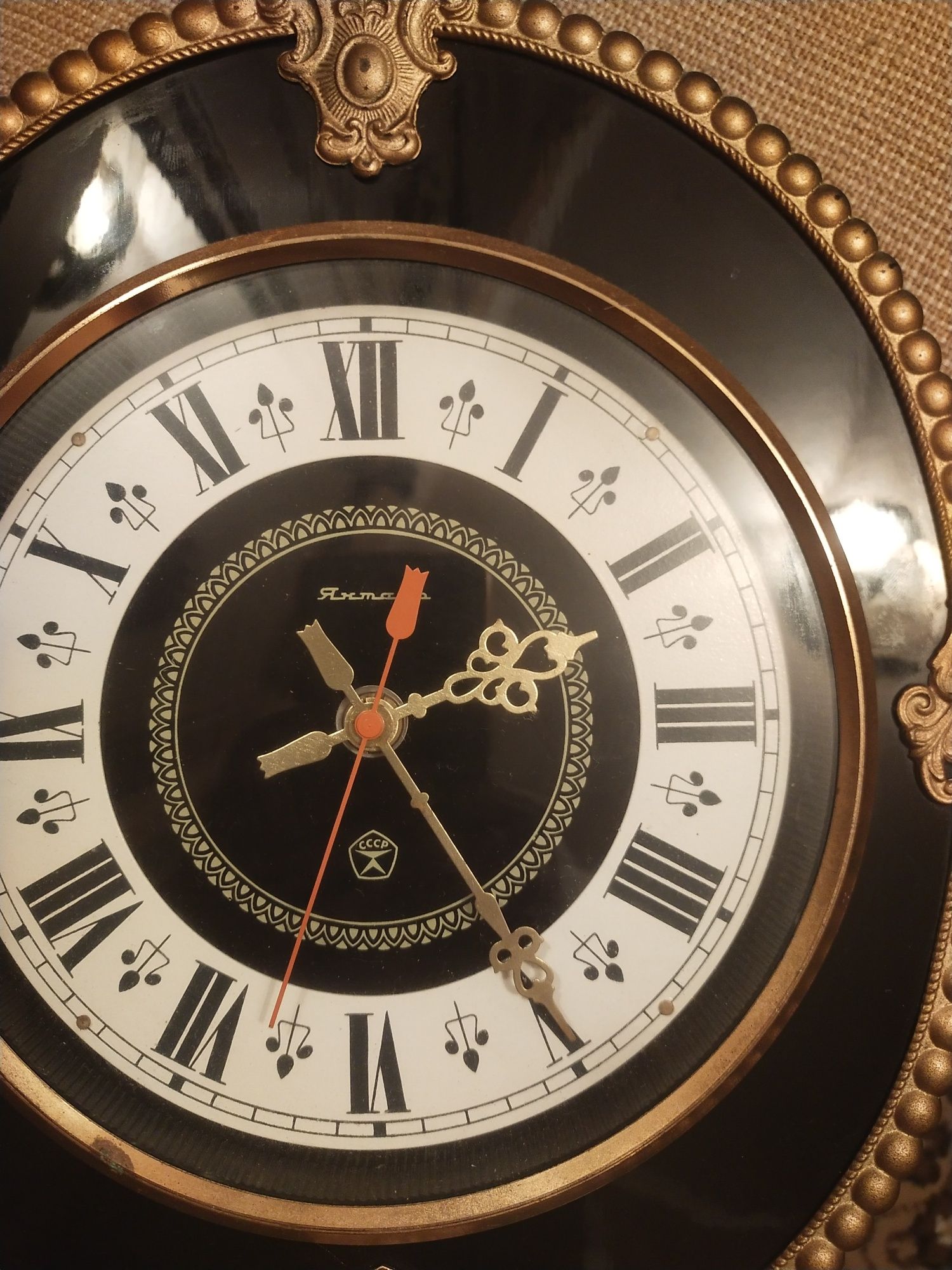 Часы янтарь СССР