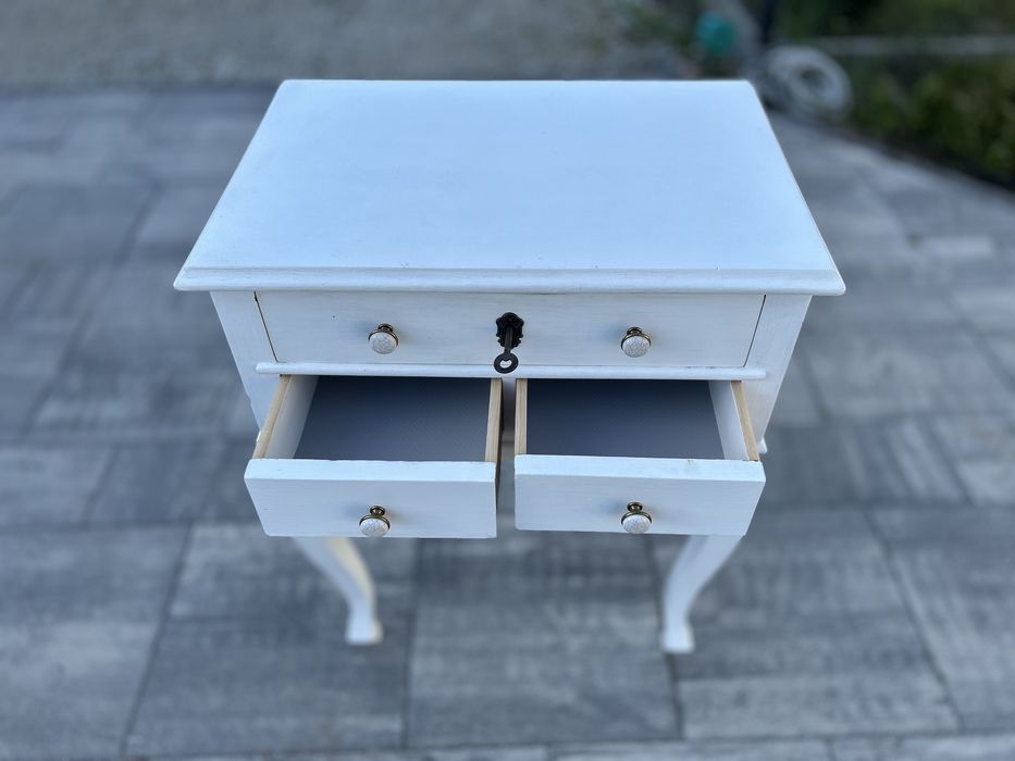 Komoda konsola drewniana biała