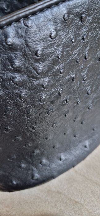 Жіноча сумка зі шкіри страуса