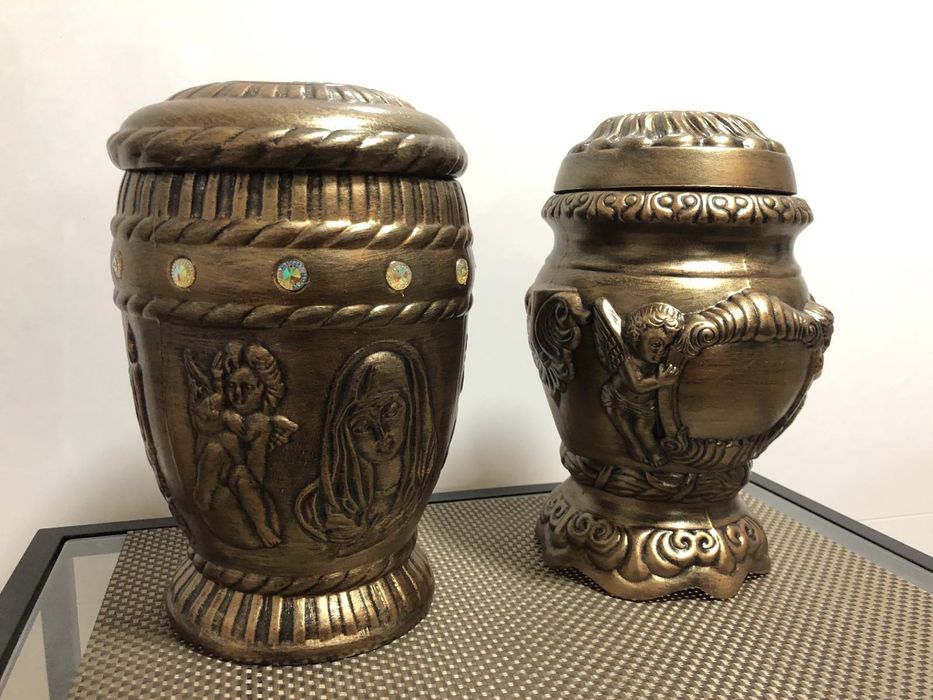 Поховальні урни "Свіча" та "Ангел"