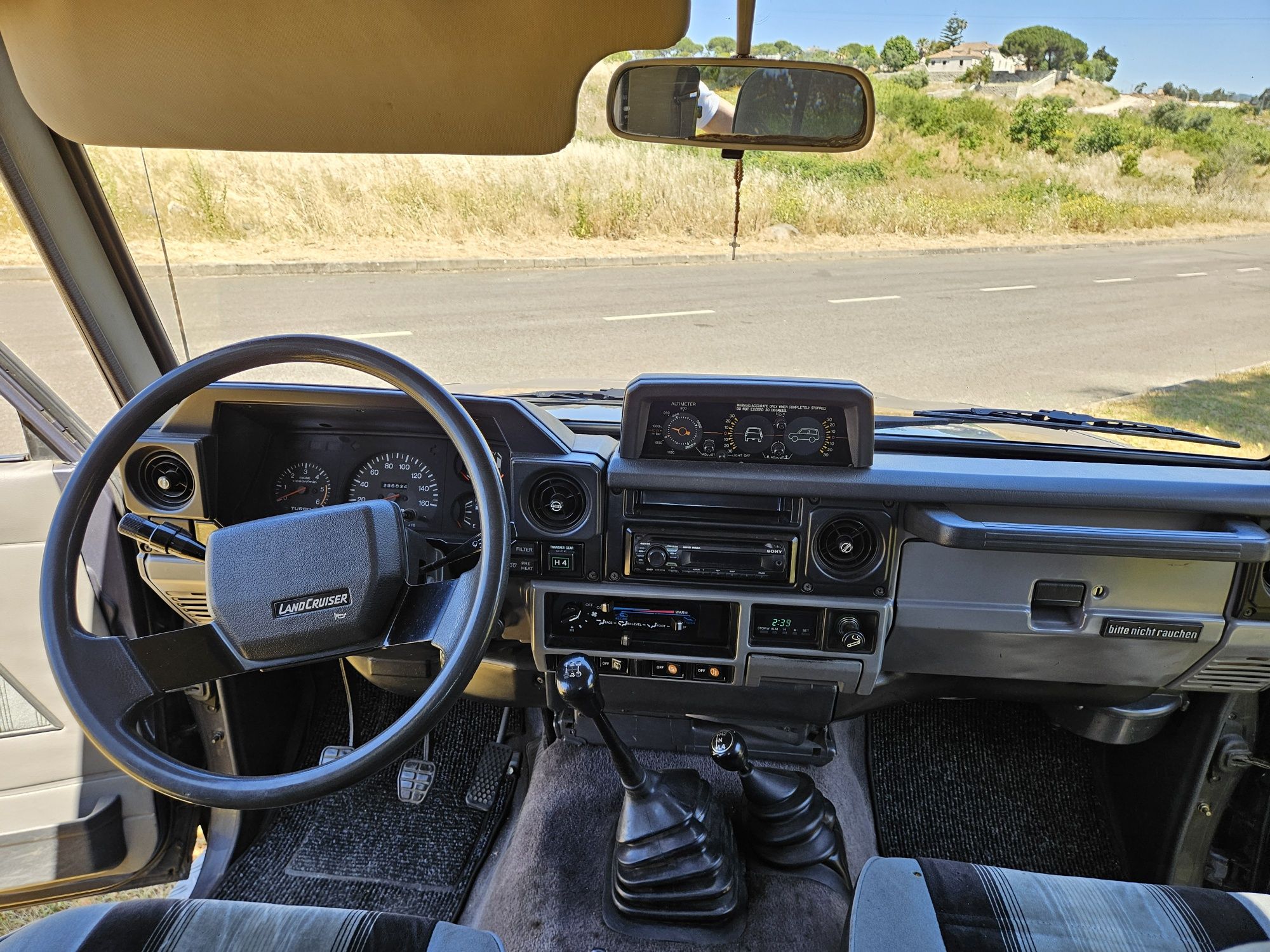Toyota land cruze LJ70