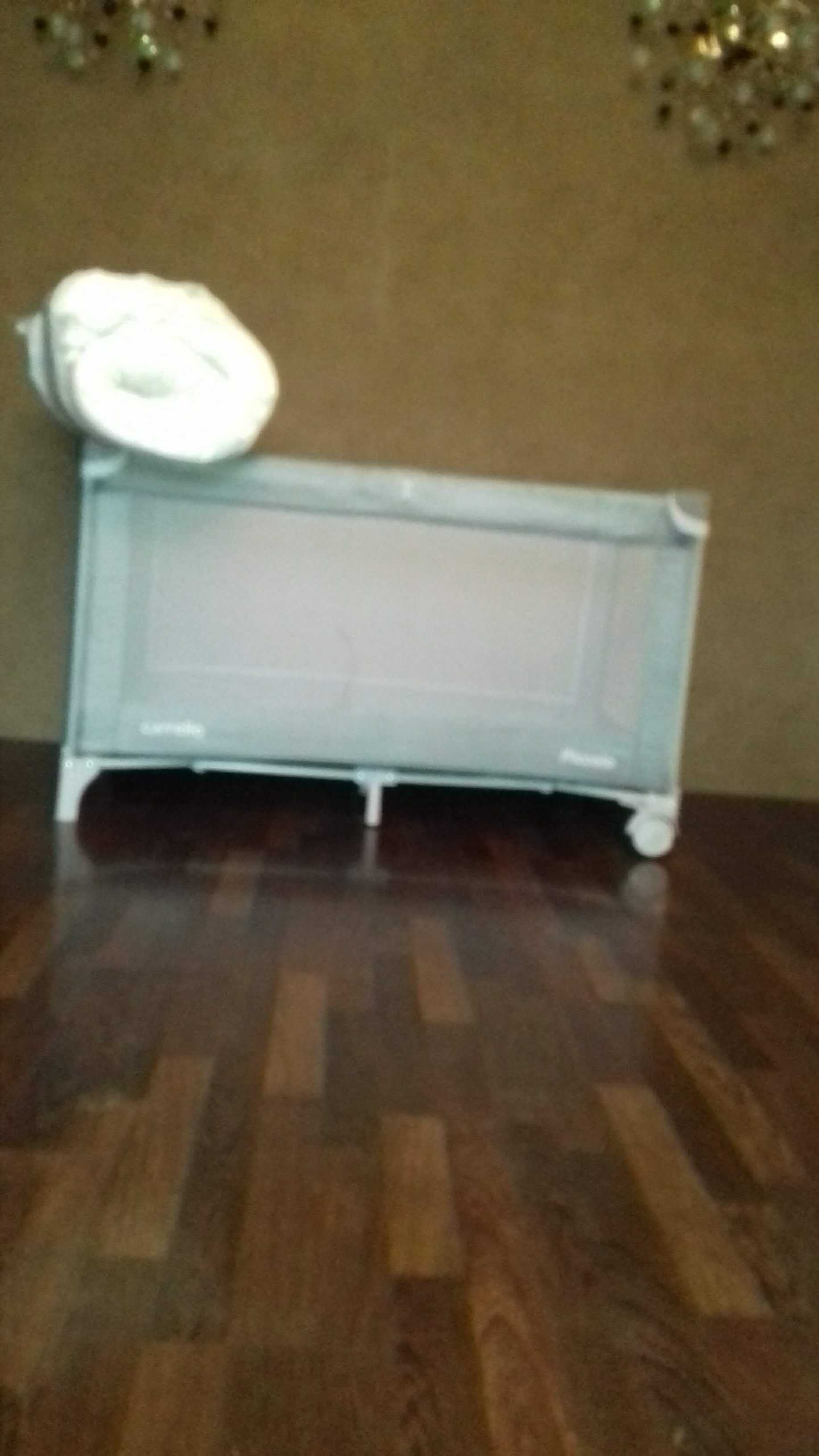Продам манеж - ліжко CARRELLO.