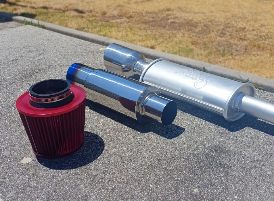 Materiais Desportivos Universal Carro