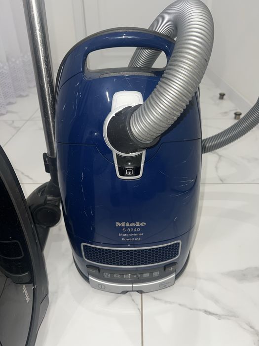 Пилососи Miele ,сухого прибирання.
