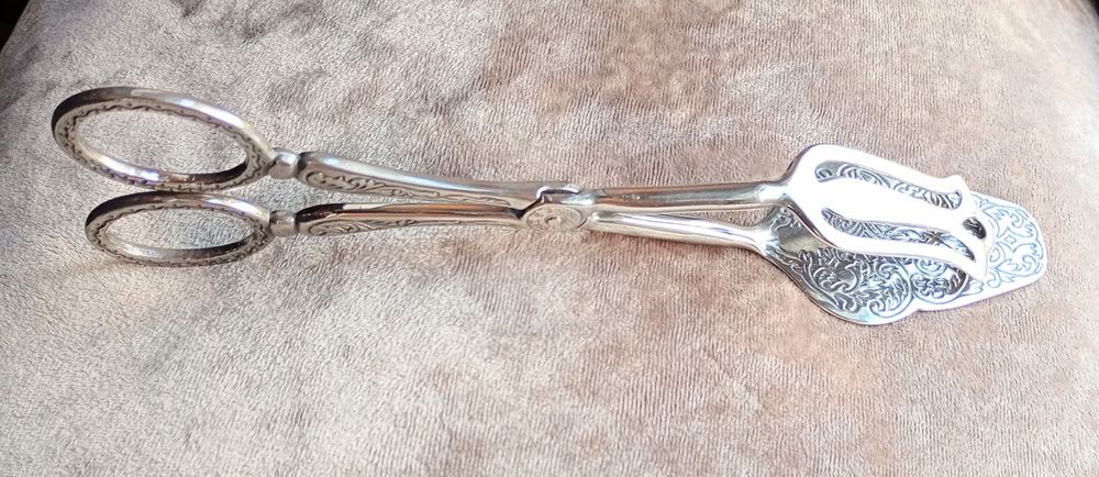 Posrebrzane szczypce