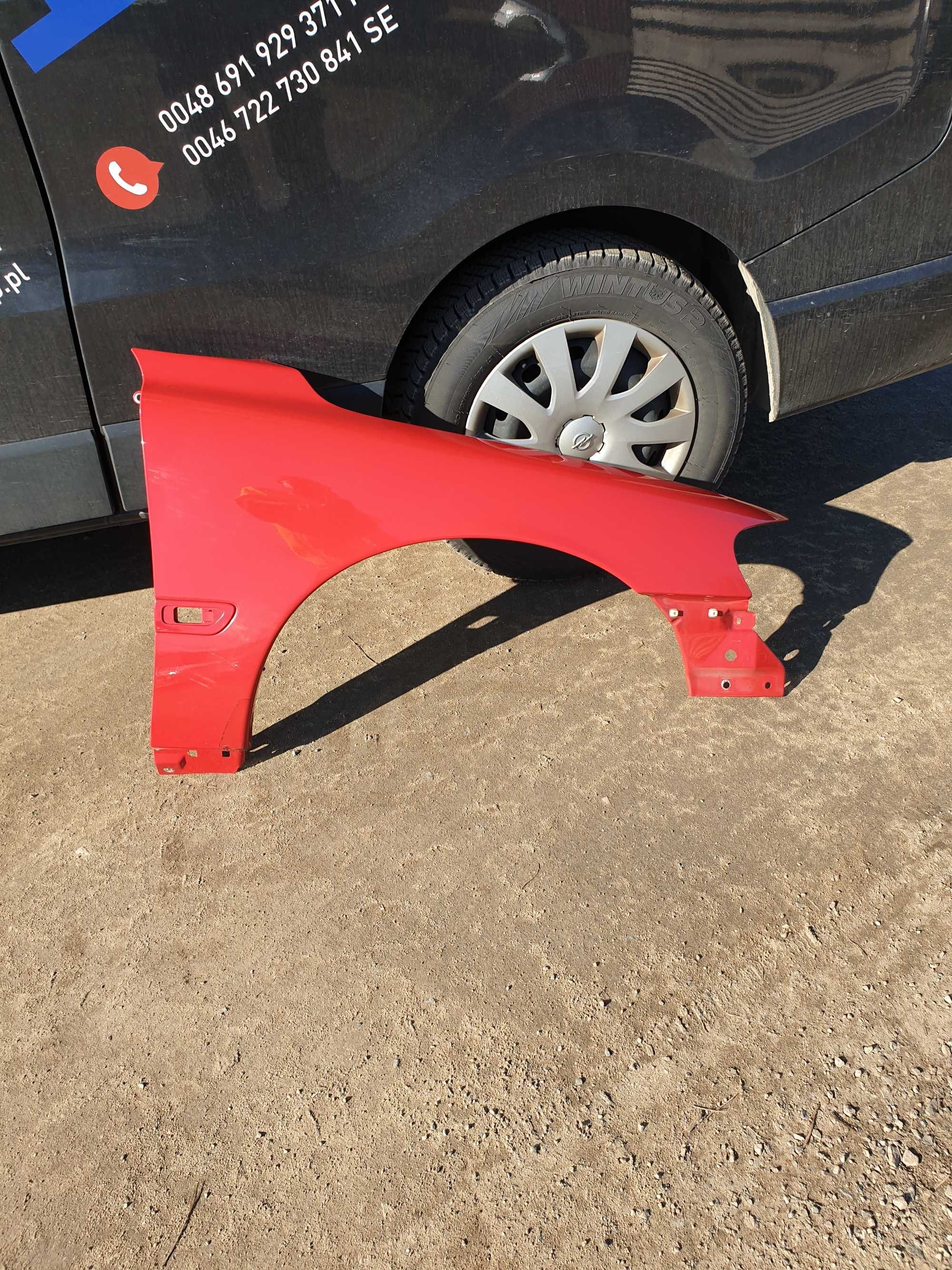 Błotnik prawy volvo V70II S60 2001 - 2005  kolor 612