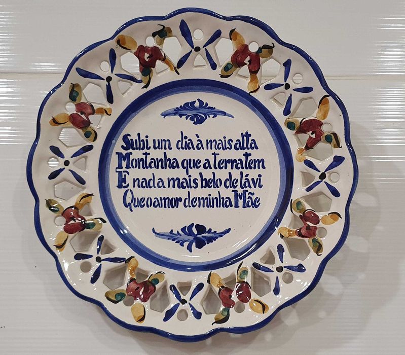 Prato pintado com mensagem