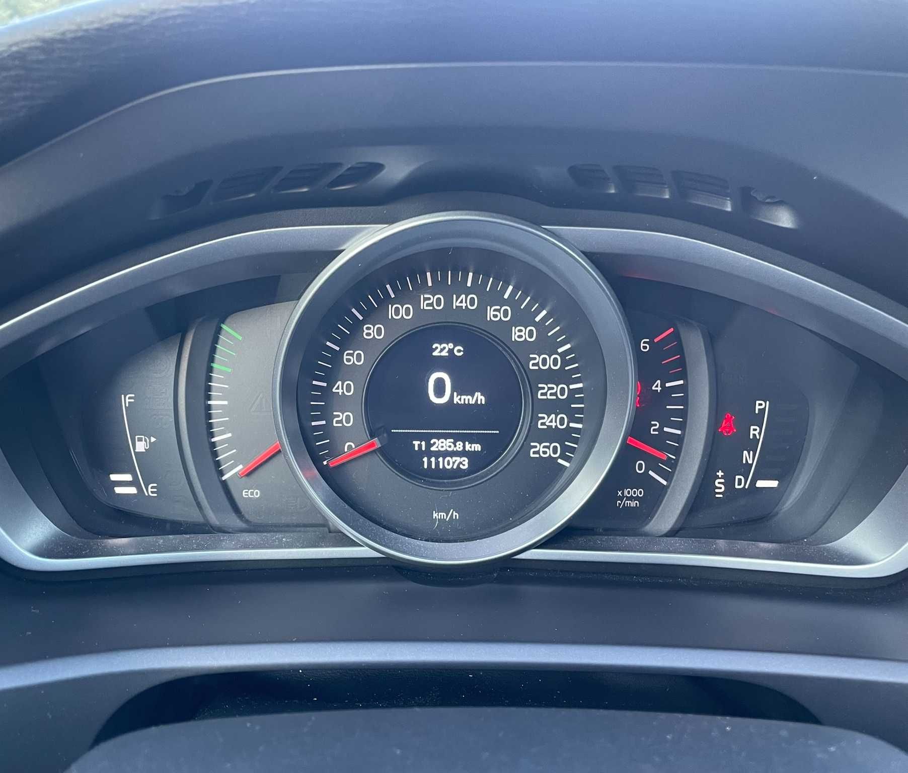 Volvo V40 Cross Country D2 Auto 111100km