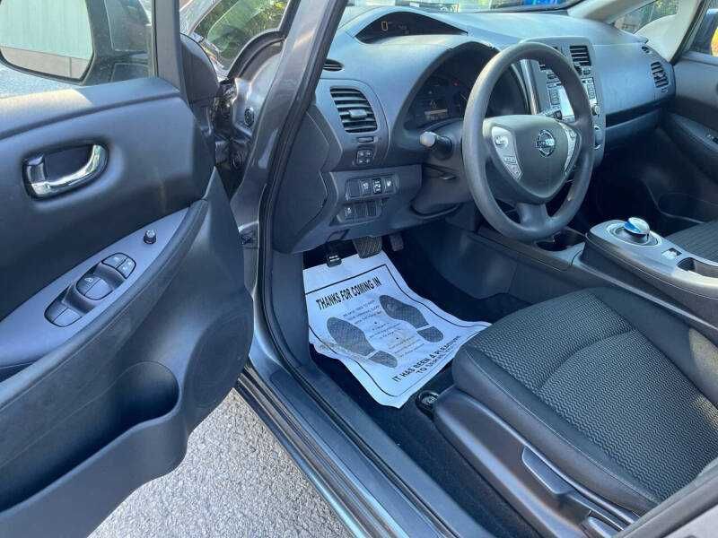 2017 Nissan LEAF