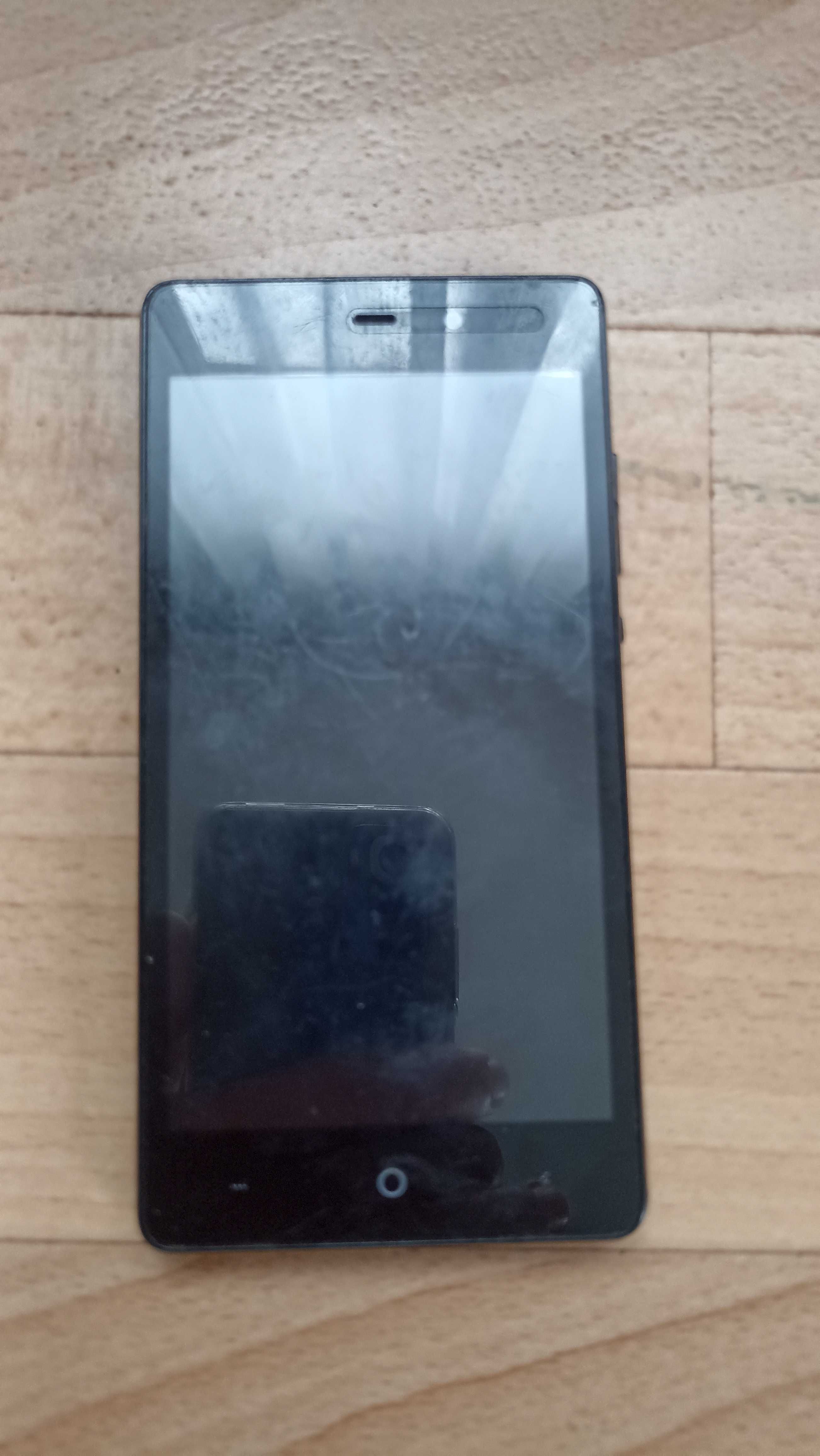 Смартфон ergo B 502
