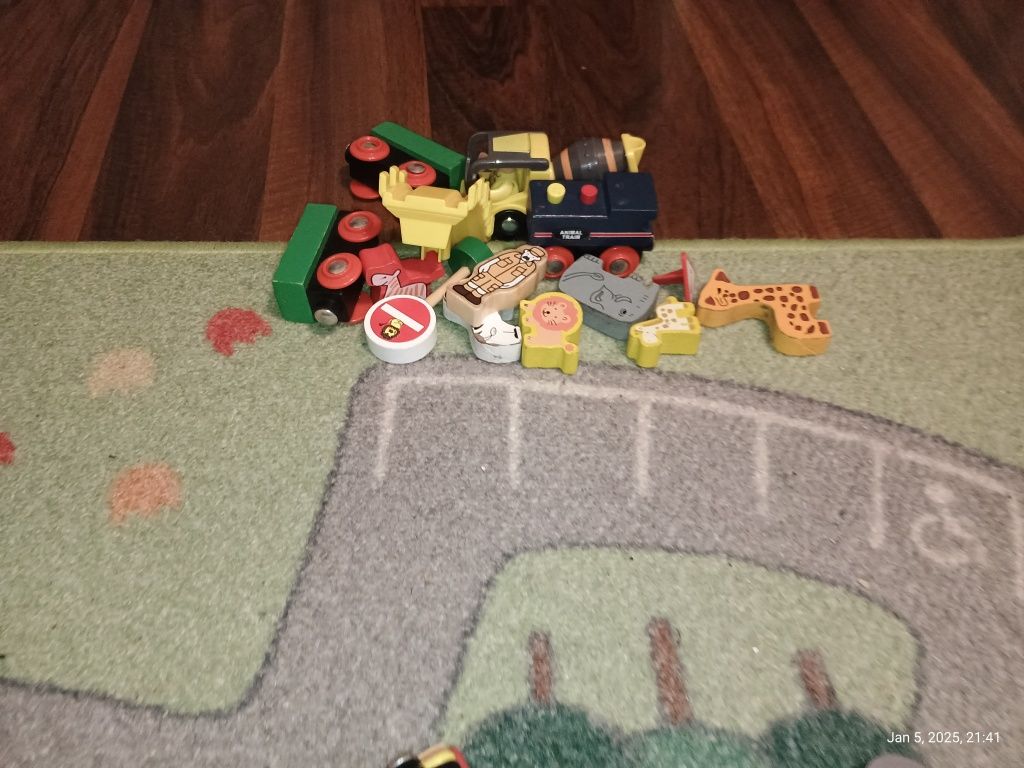 Lilabo Playtive kolejka jak Brio
