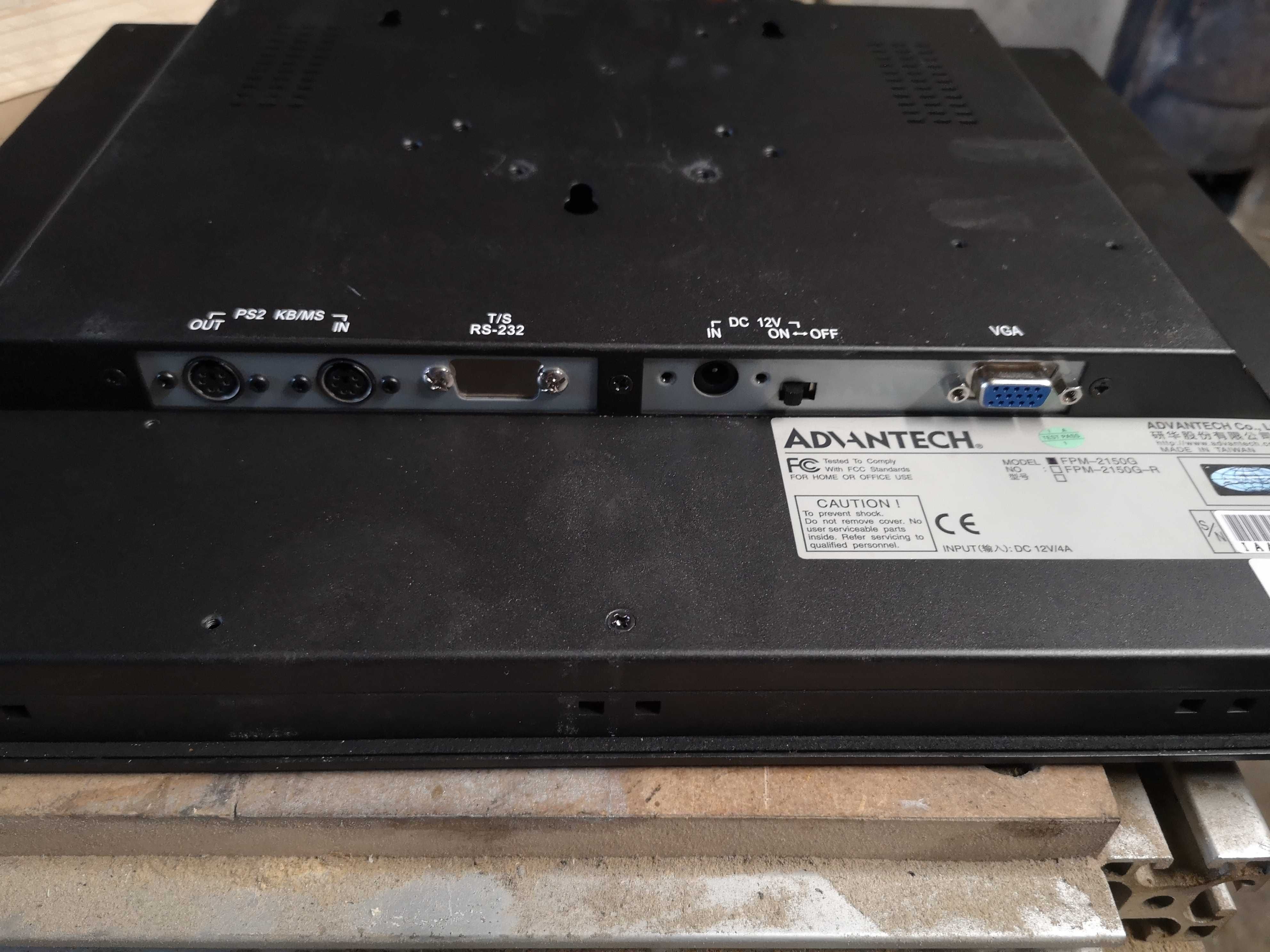 Monitor przemysłowy, wyślietlacz, monitor do zabudowy. Advantech, LCD