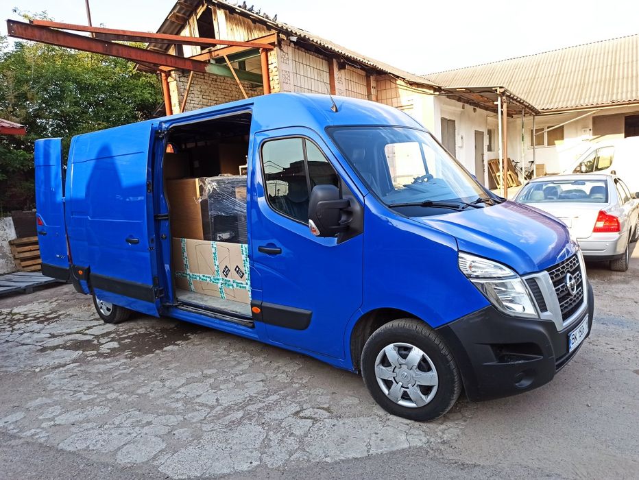 Вантажні перевезення бусом